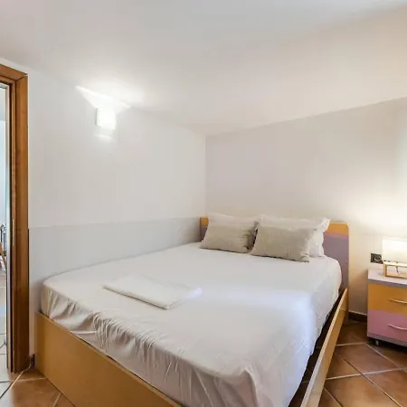 Dita Qerret Relaxing Beachfront By Pikhost Villa Golem (Tirana)